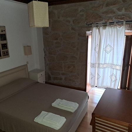 Casa D Toninha - Casas De Campo - Turismo Espaco Rural - Al Sernancelhe Dış mekan fotoğraf
