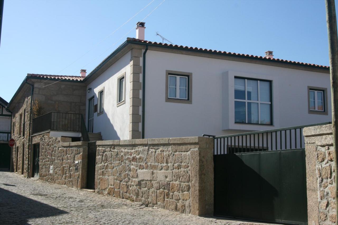 Casa D Toninha - Casas De Campo - Turismo Espaco Rural - Al Sernancelhe Dış mekan fotoğraf